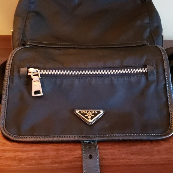 PRADA Black Nylon and Leather Crossbody Shoulder Bag Purse/ Good Condition - Picture 6 of 15